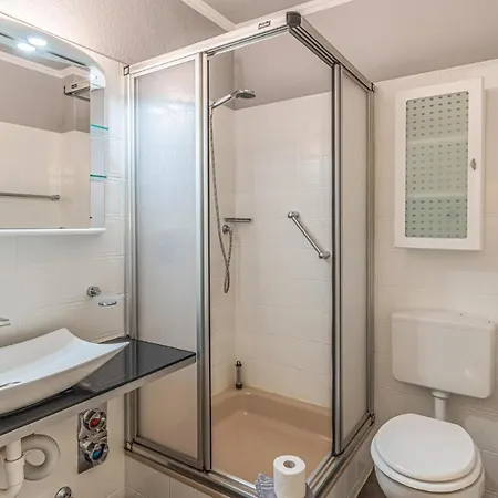 Nice Apartment In Friedrichskoog *